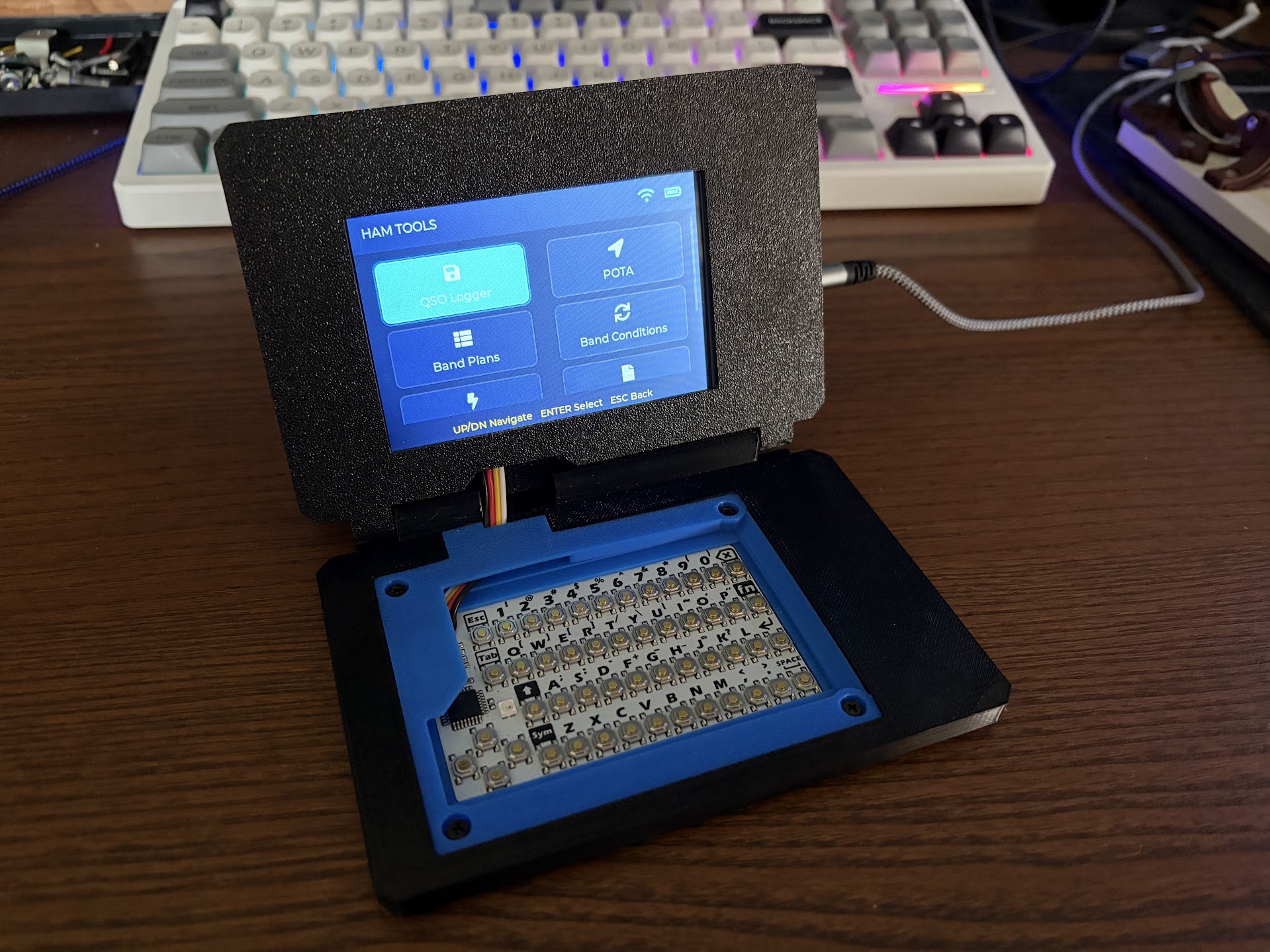 Vail Summit - Portable ham radio toolkit and CW trainer